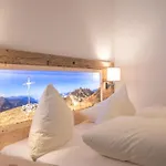 Hotel & 3*