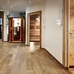 Hotel &