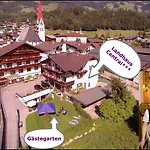 & Hotel Fuegen