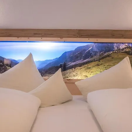 & Mit Hotel Fuegen