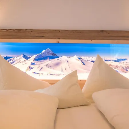Hotel &