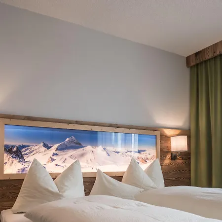 & Hotel 3*